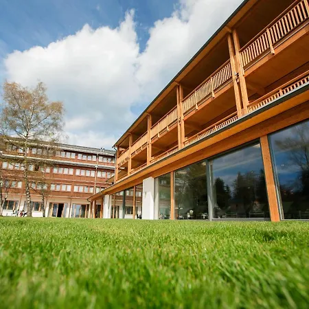 Otel Naturhotel Bauernhofer Heilbrunn