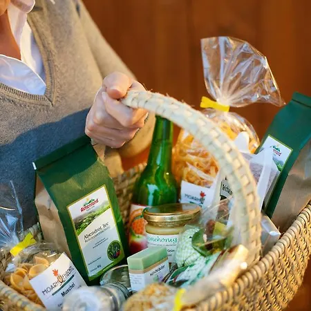 Naturhotel Bauernhofer Otel 4*