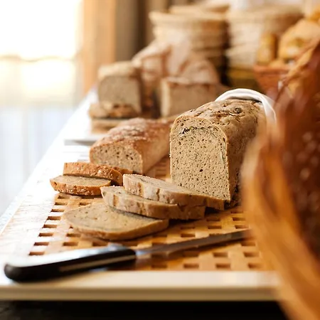 Naturhotel Bauernhofer فندق