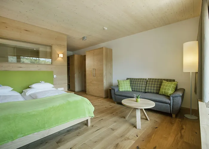 Hotel Naturhotel Bauernhofer 4*